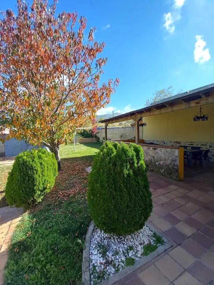Acogedor Chalet En Otero De Herreros!!! Segovia Exterior photo